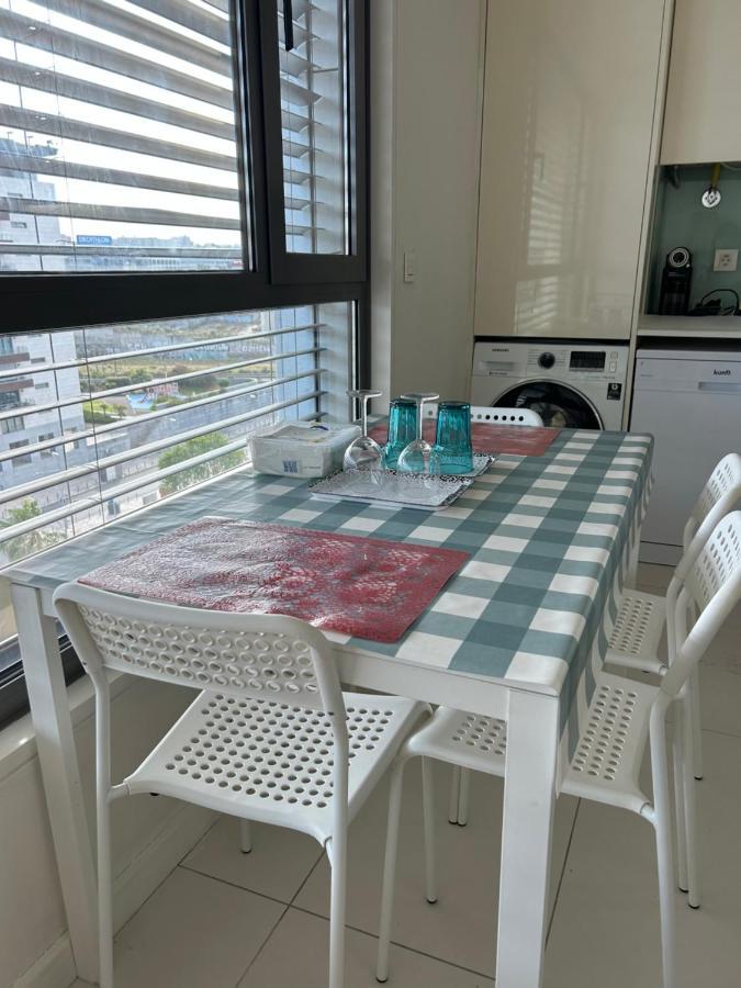 Yingying Apartamento With A Free Parking Space Lisboa Ngoại thất bức ảnh