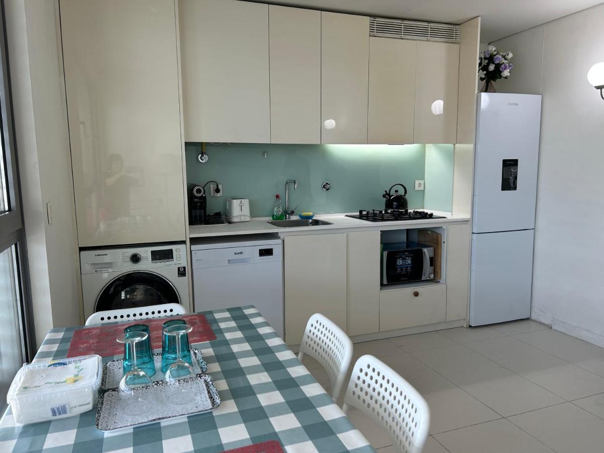 Yingying Apartamento With A Free Parking Space Lisboa Ngoại thất bức ảnh