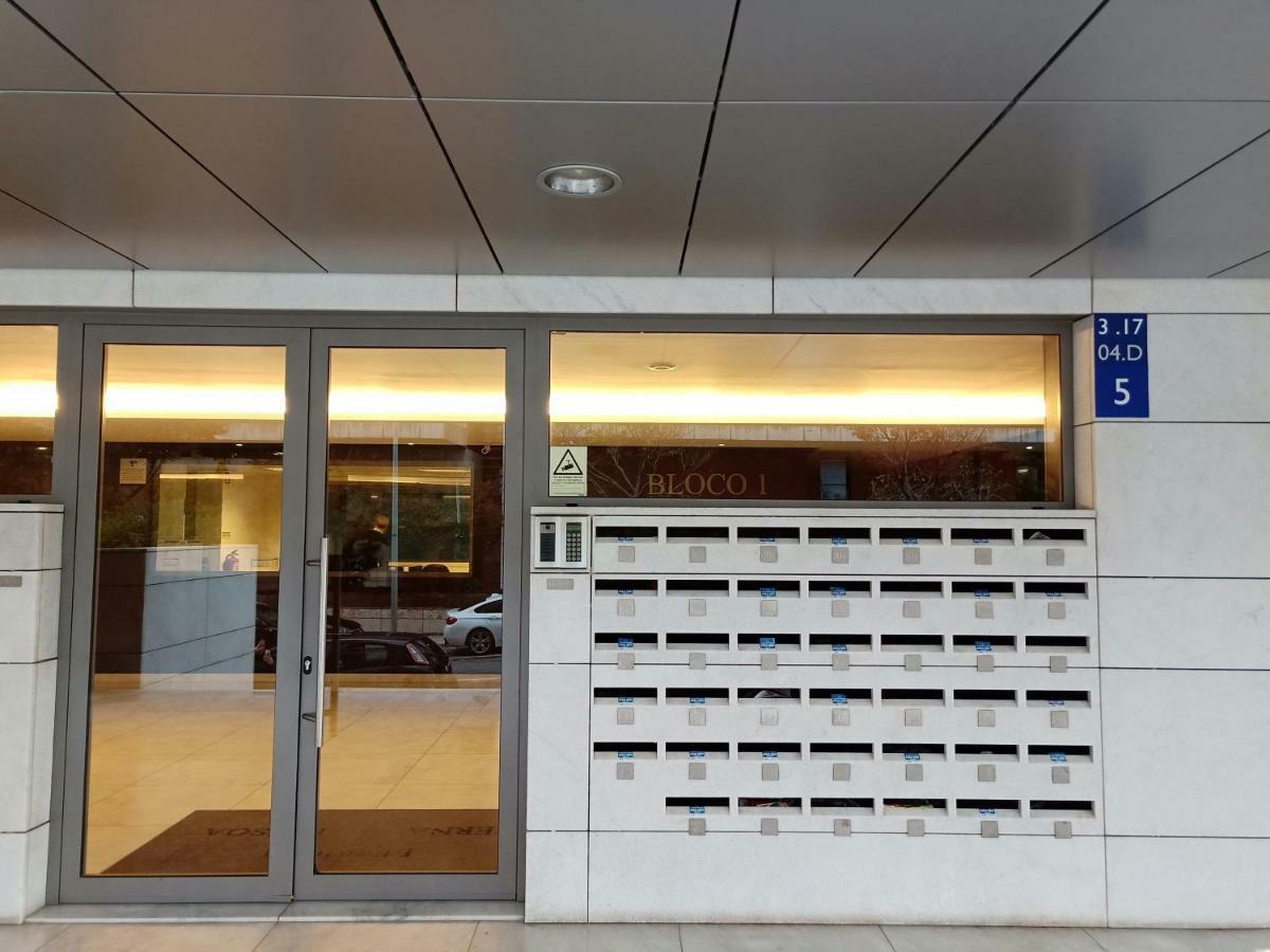 Yingying Apartamento With A Free Parking Space Lisboa Ngoại thất bức ảnh